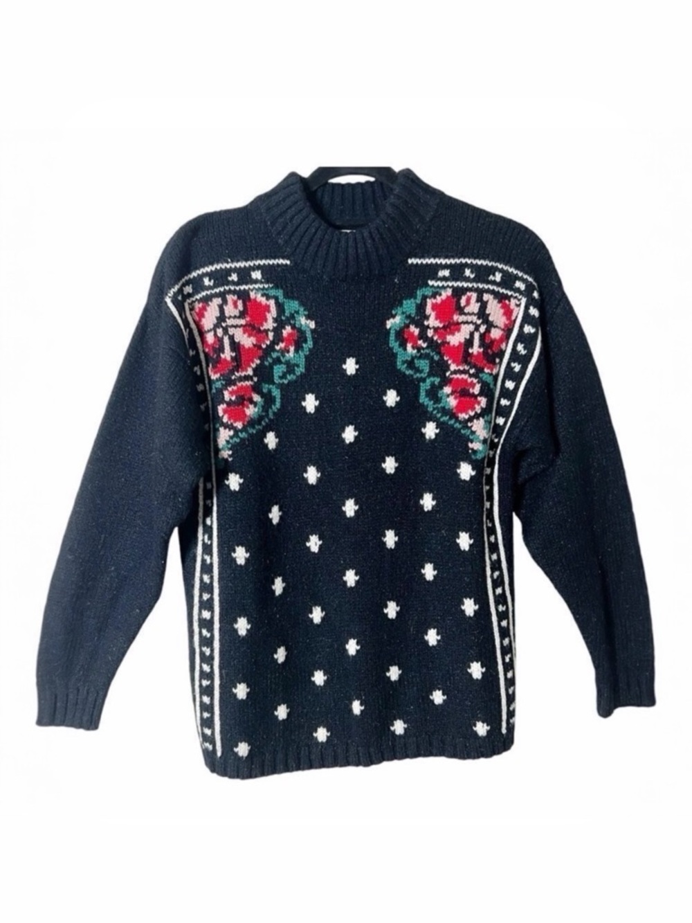 Rrrrruss Togs Vintage Women's Red Roses Made‎ in Hong Kong Hand Knit Sweater